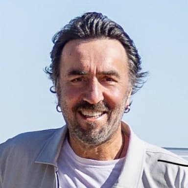 Emre Özpeynirci